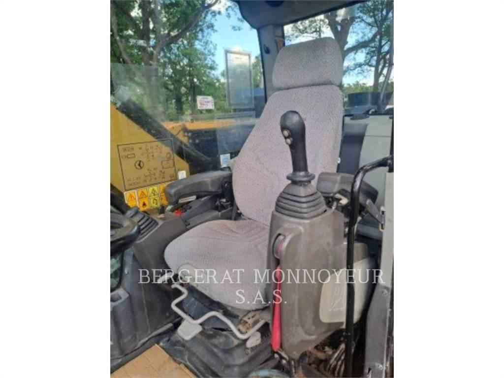 CAT M315F IVC Wheeled excavators