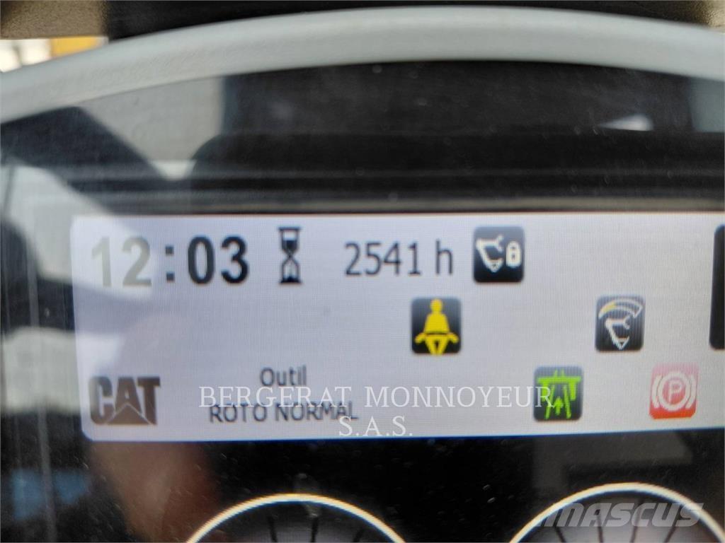 CAT M315F IVC Wheeled excavators