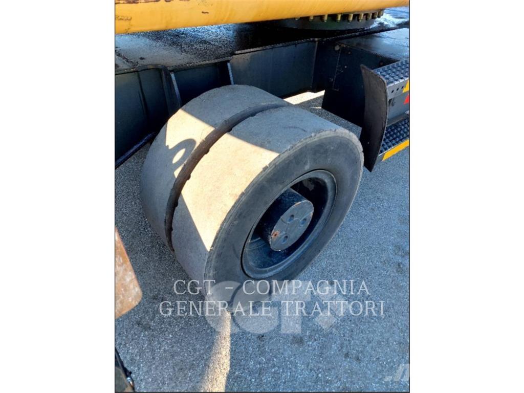 CAT M318D MH Wheeled excavators