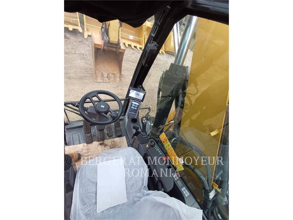 CAT M318F Wheeled excavators