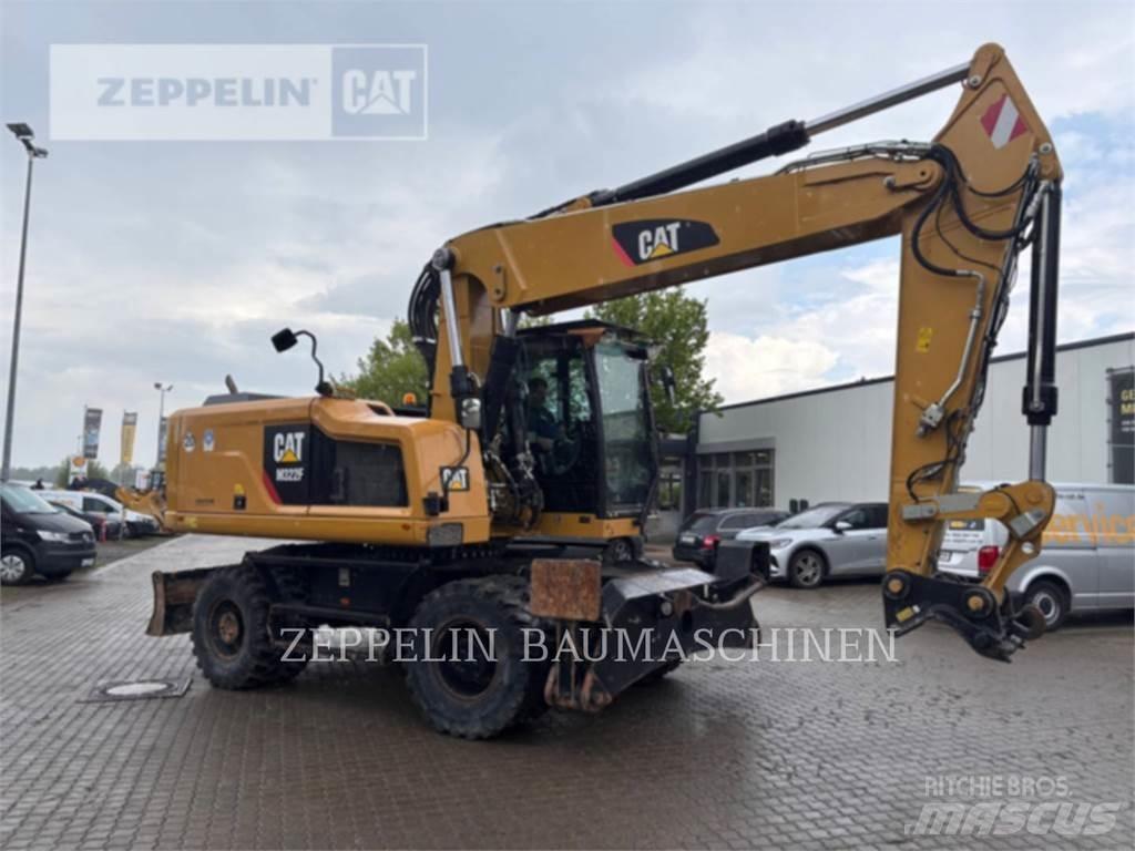 CAT M322F Wheeled excavators