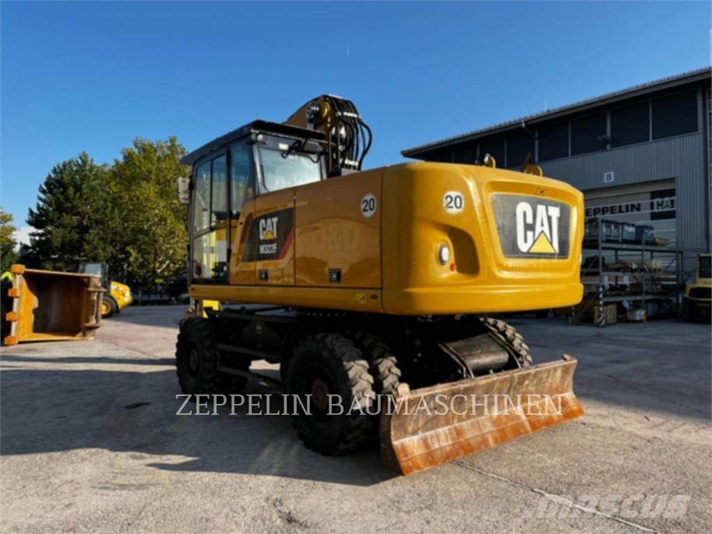 CAT M322F Wheeled excavators