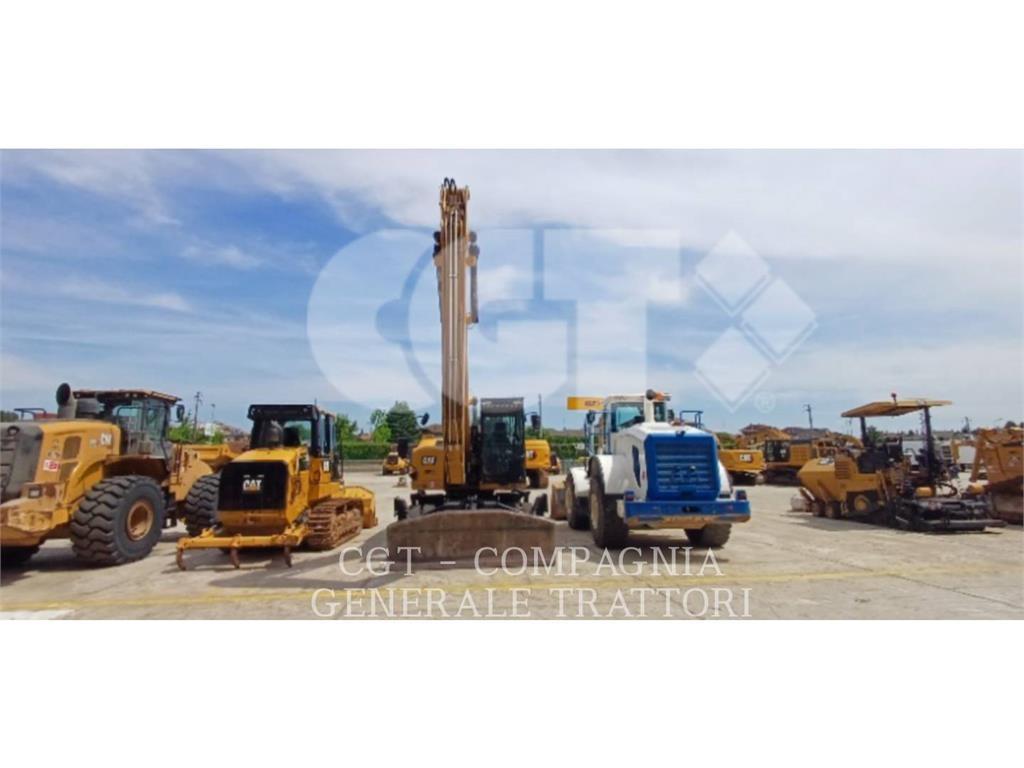 CAT MH3024 Wheeled excavators