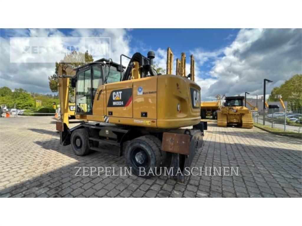 CAT MH3024-06C Demolition excavators