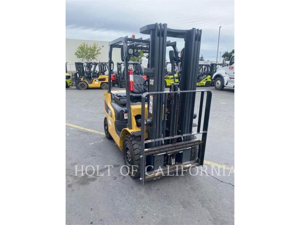 CAT MITSUBISHI DP25N5 Diesel trucks