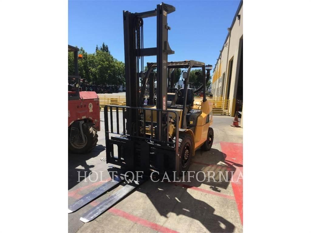 CAT MITSUBISHI DP40N1 Diesel trucks