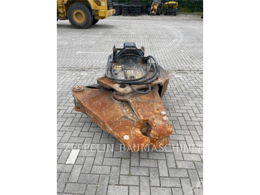 CAT MP318 Crushers