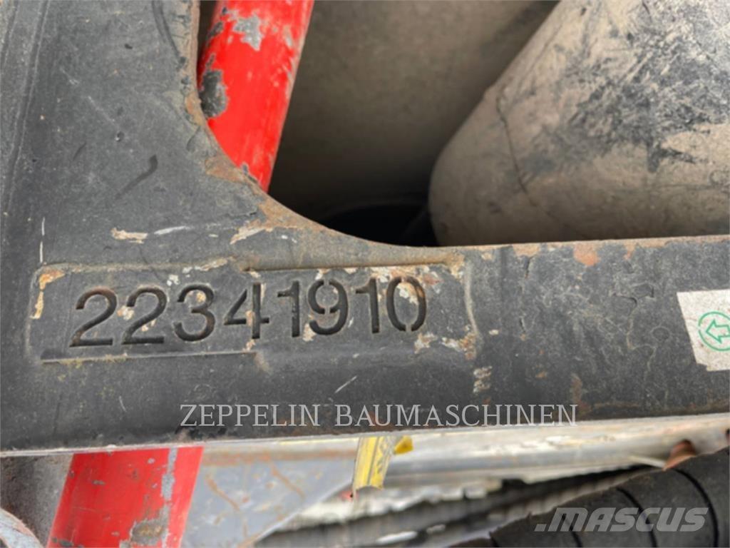 CAT MP318 Crushers