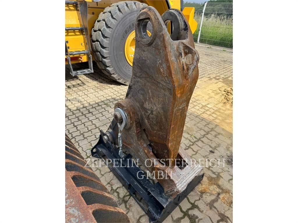 CAT MP318 SHEAR JAW Crushers