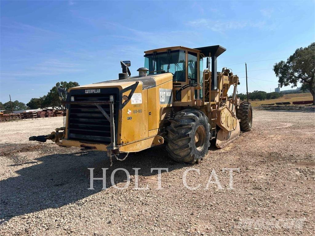 CAT RM300 Asphalt recycling