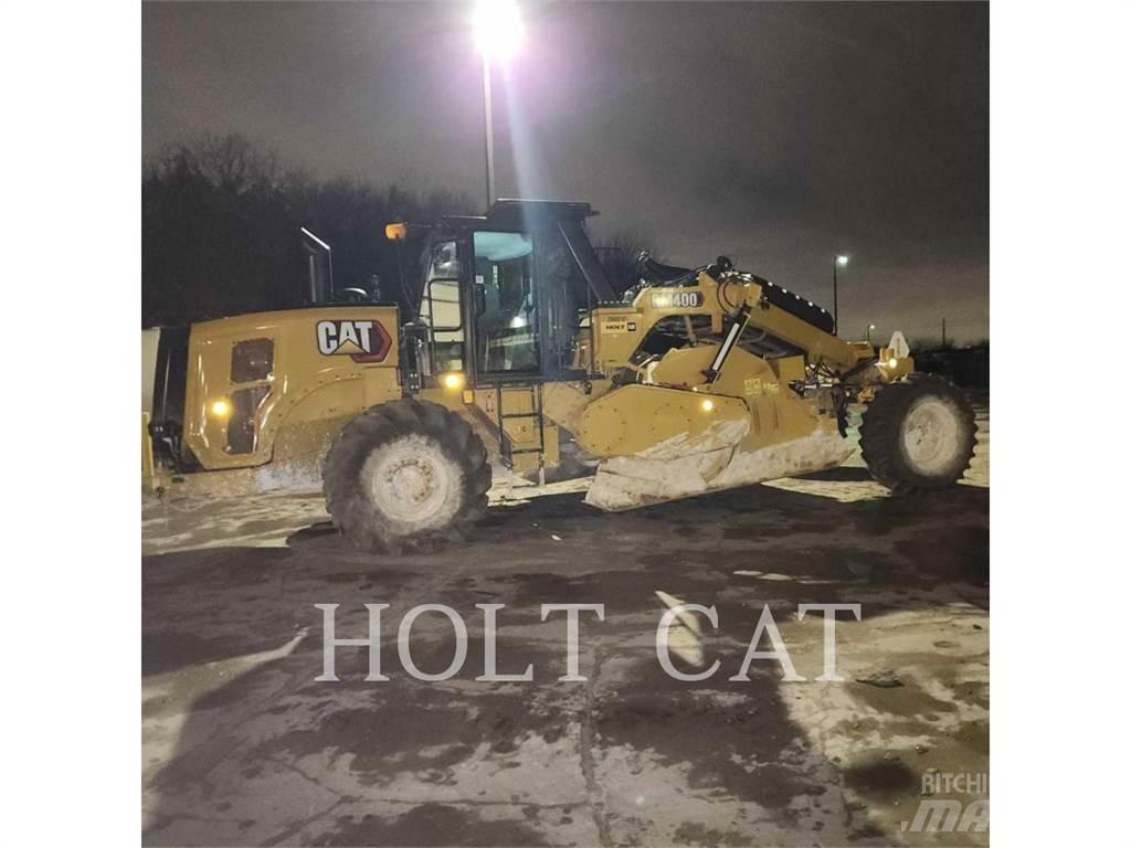 CAT RM400 CAB Asphalt recycling