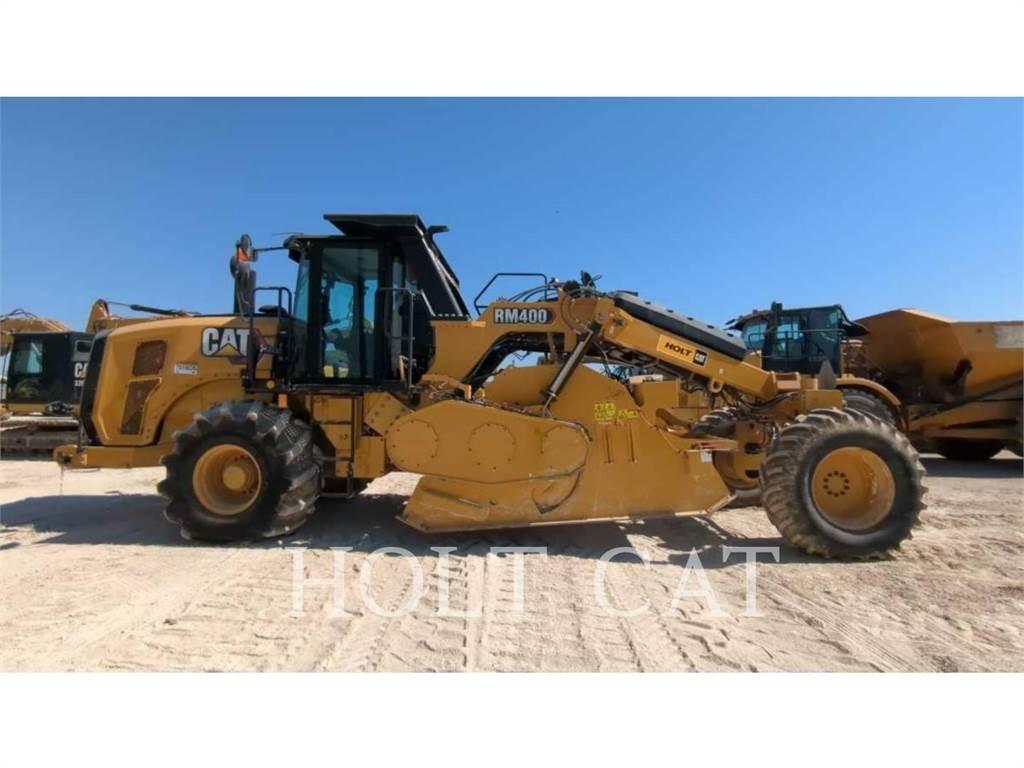 CAT RM400 CAB Asphalt recycling