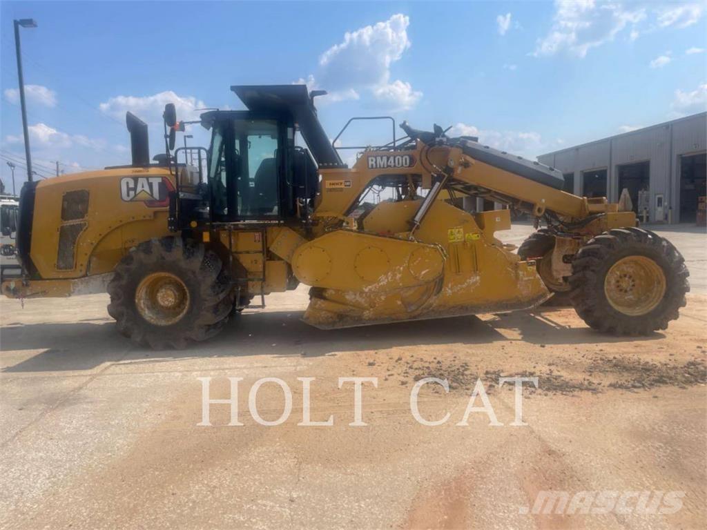 CAT RM400 CAB Asphalt recycling