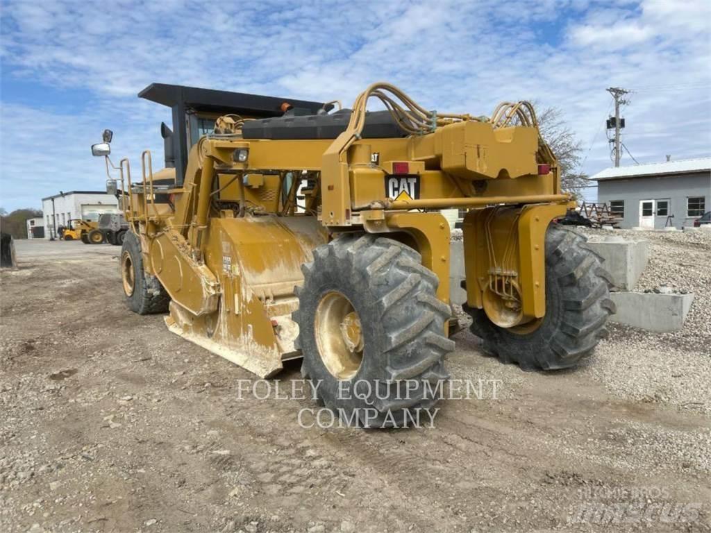 CAT RM500 Asphalt pavers