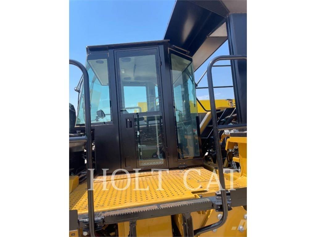 CAT RM500 CAB Asphalt recycling