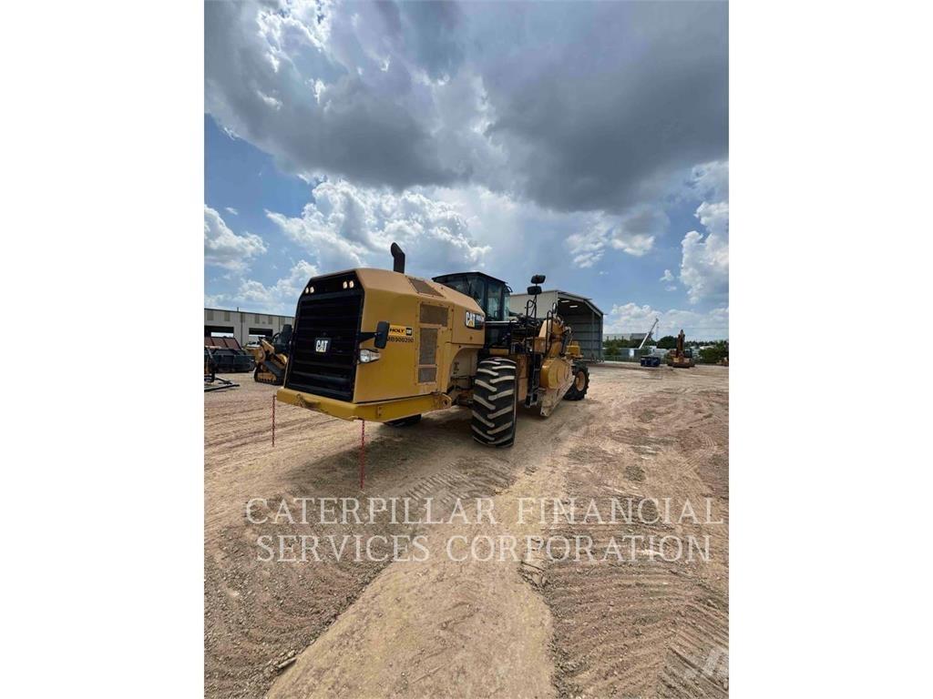 CAT RM500B Asphalt recycling