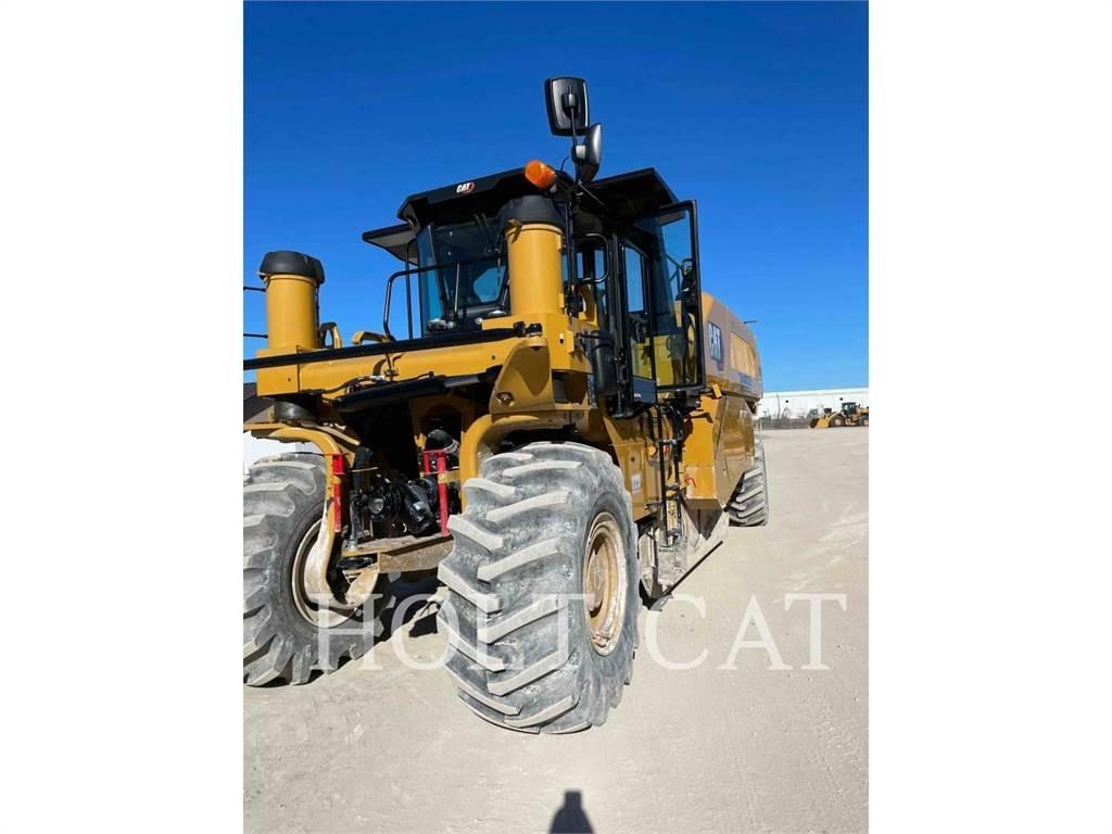 CAT RM600 CAB Asphalt recycling