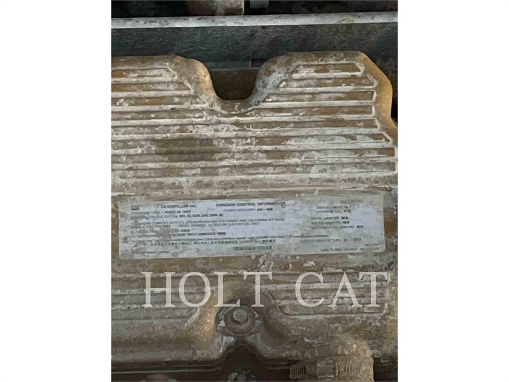 CAT RM800 CAB Asphalt recycling