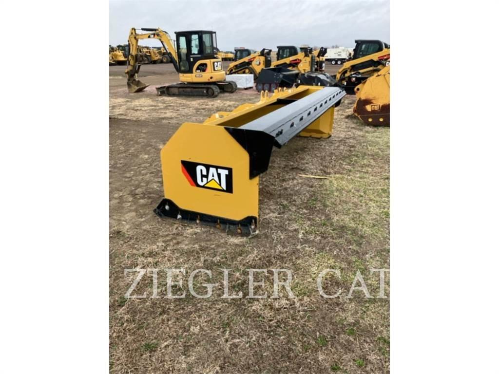 CAT STRAIT SNOW PUSHER Snow throwers