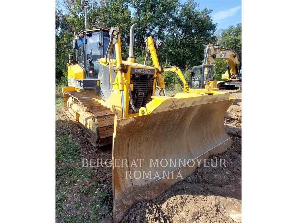 CAT TD-15M Crawler dozers