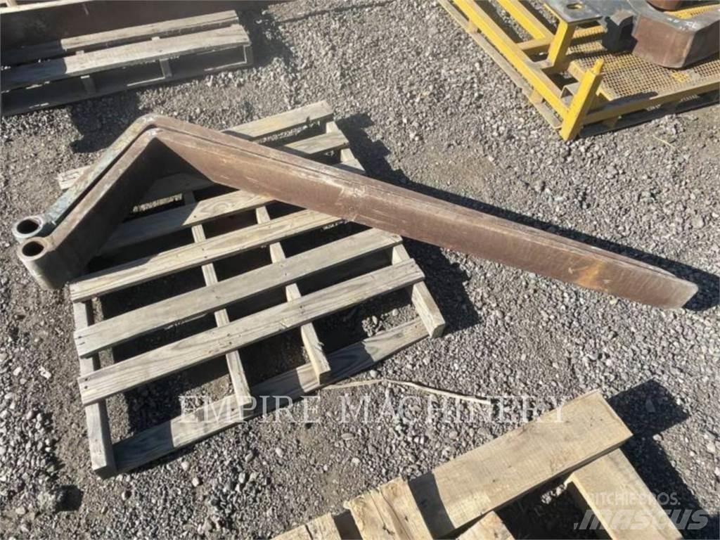 CAT TH TNS72 Forks