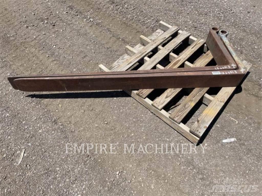 CAT TH TNS72 Forks