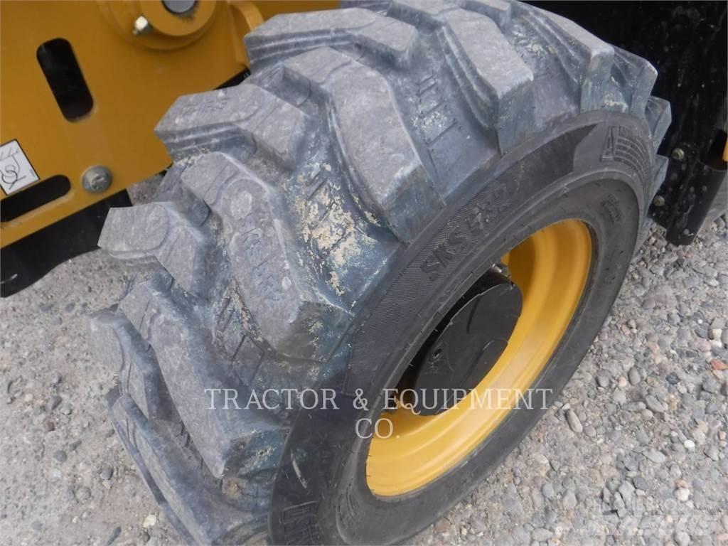 CAT TH255C Telescopic handlers