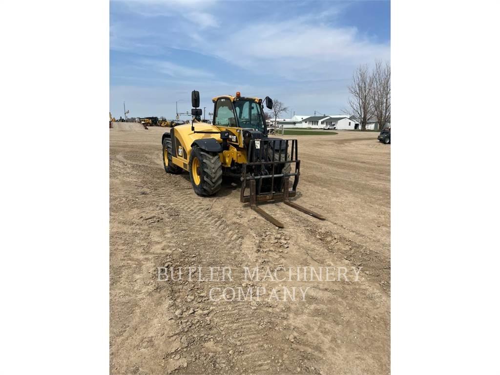CAT TH408D Telescopic handlers