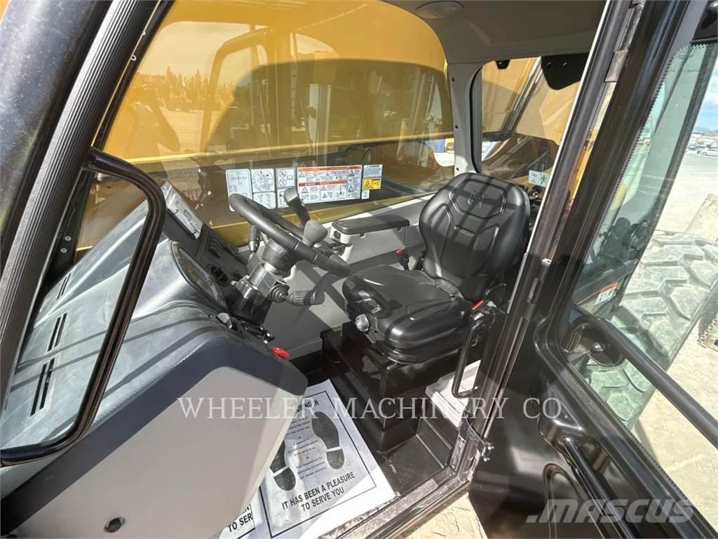 CAT TL1055-05 Telescopic handlers