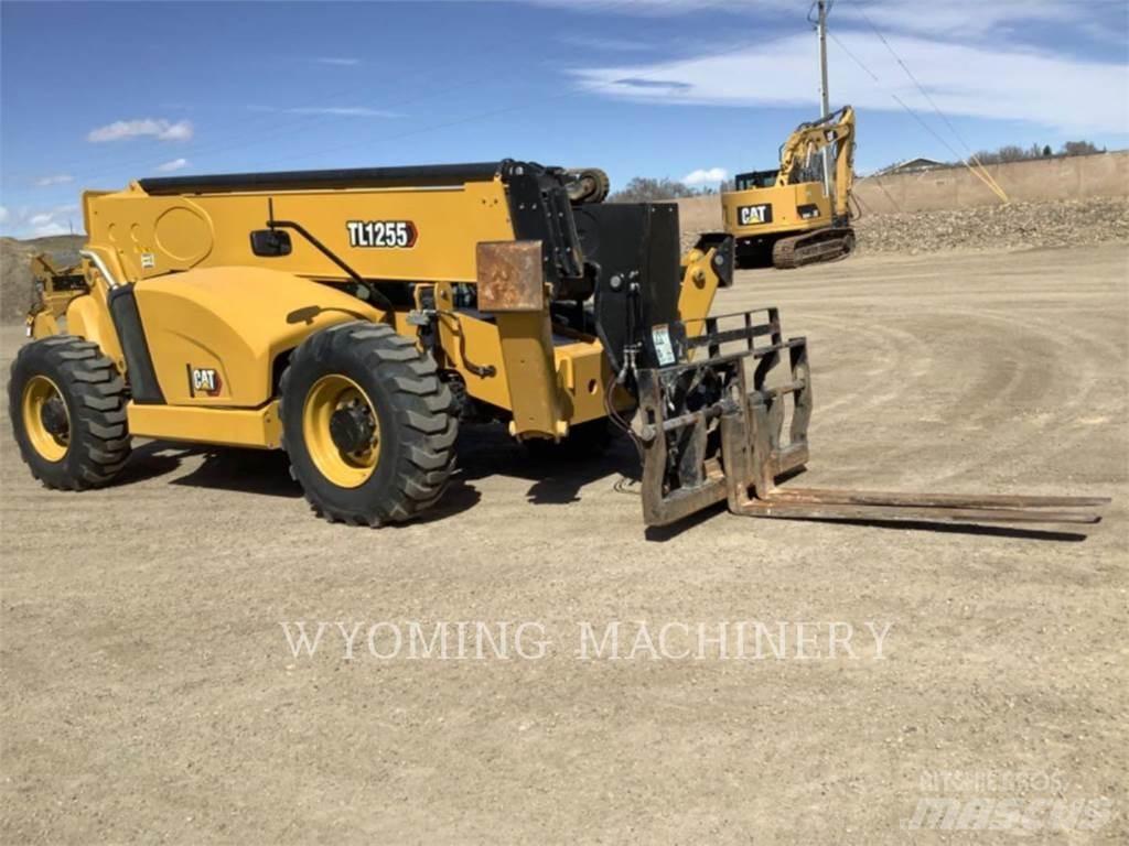 CAT TL1255 Telescopic handlers