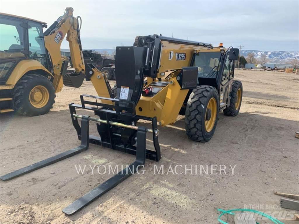 CAT TL1255 Telescopic handlers