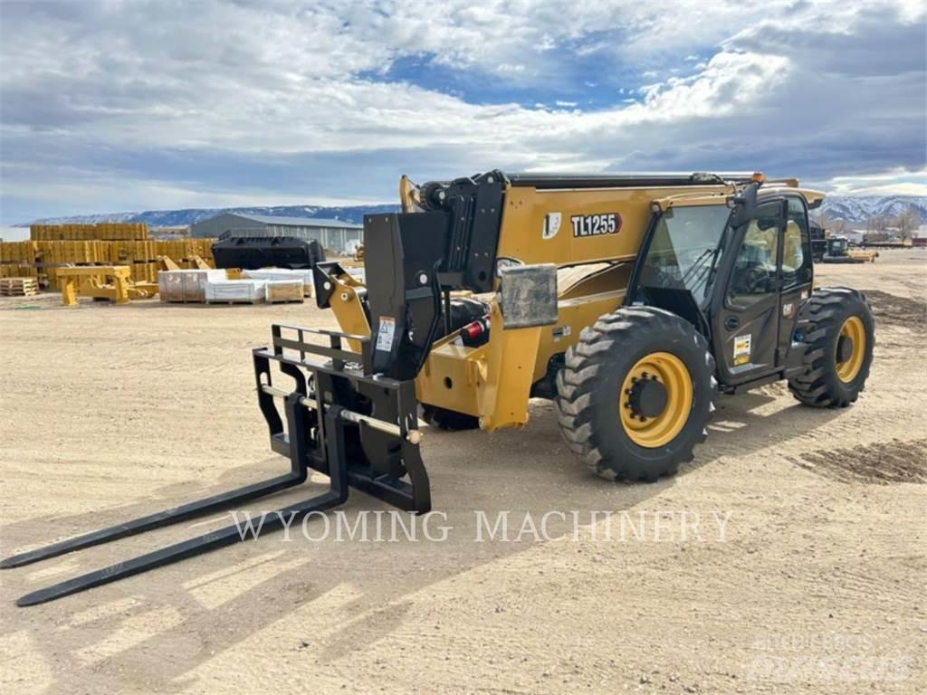 CAT TL1255 Telescopic handlers