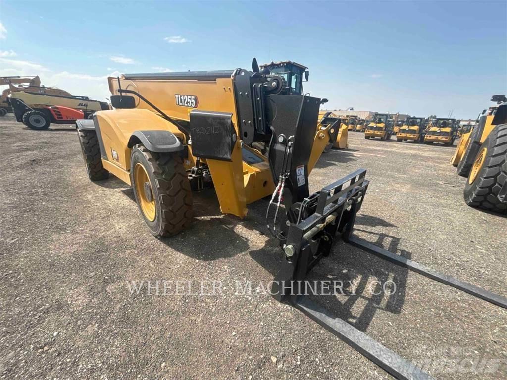 CAT TL1255 Telescopic handlers
