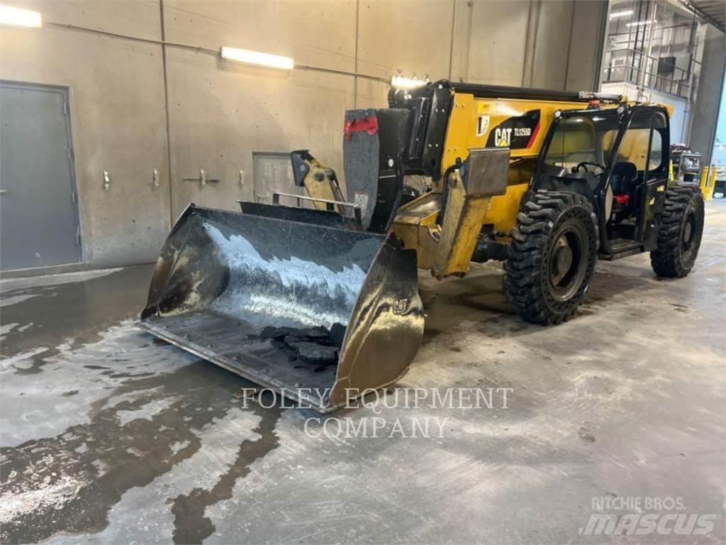 CAT TL1255D Telescopic handlers