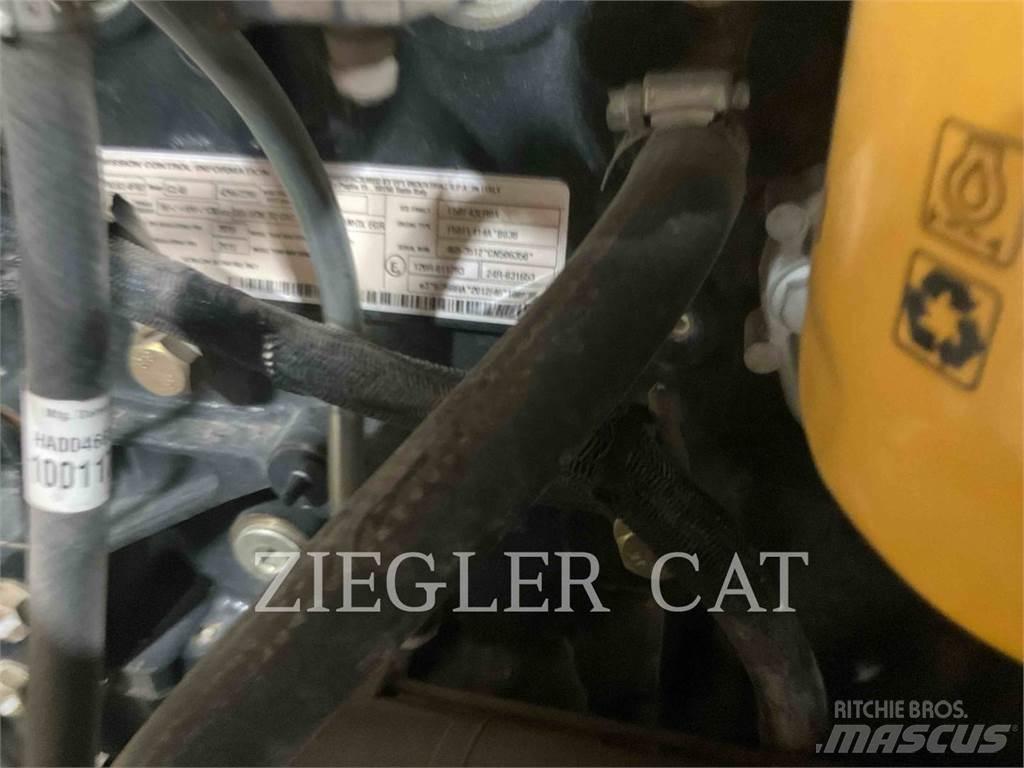 CAT TL642D Telescopic handlers