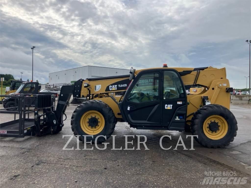 CAT TL642D Telescopic handlers