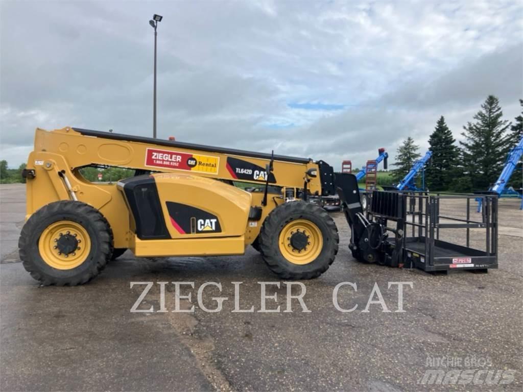 CAT TL642D Telescopic handlers