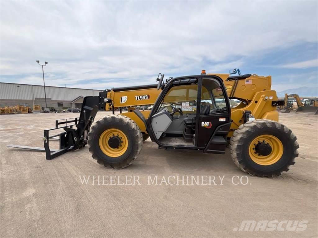 CAT TL943 CAN Telescopic handlers