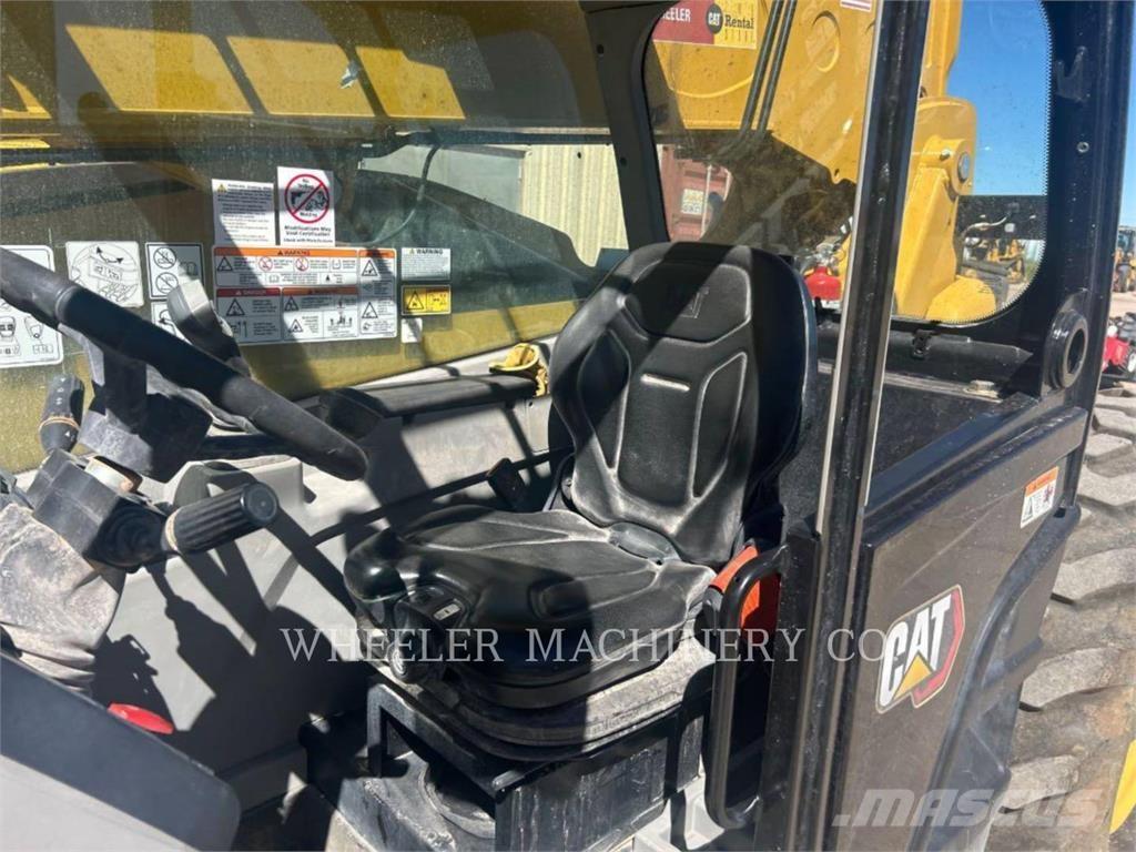 CAT TL943 CAN Telescopic handlers