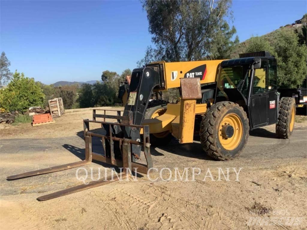 CAT TL943C Telescopic handlers