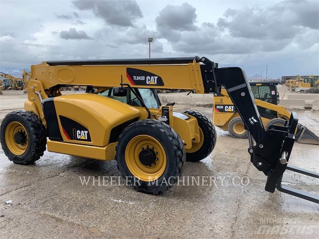 CAT TL943D CB Telescopic handlers