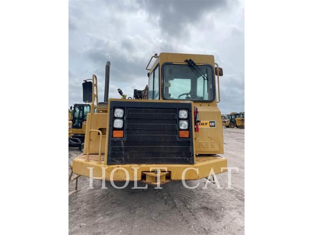 CAT W00 613C Scrapers