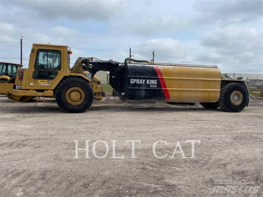 CAT W00 613C Scrapers