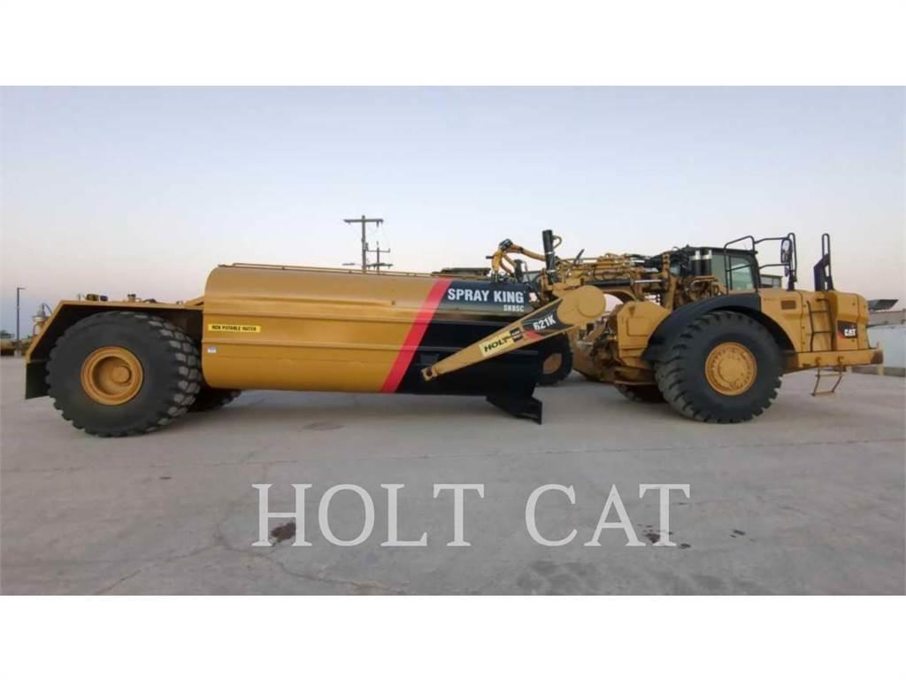 CAT W00 621K Scrapers
