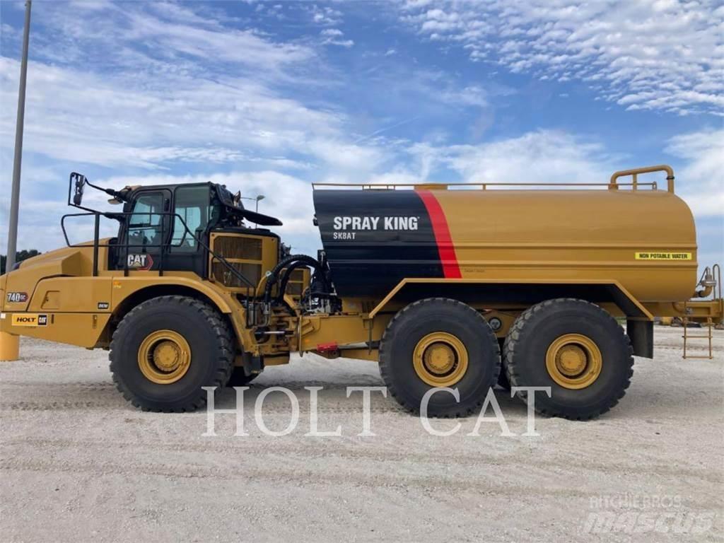 CAT W00 740GC Tanker trucks