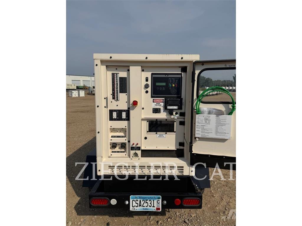 CAT XQ 35 Other Generators