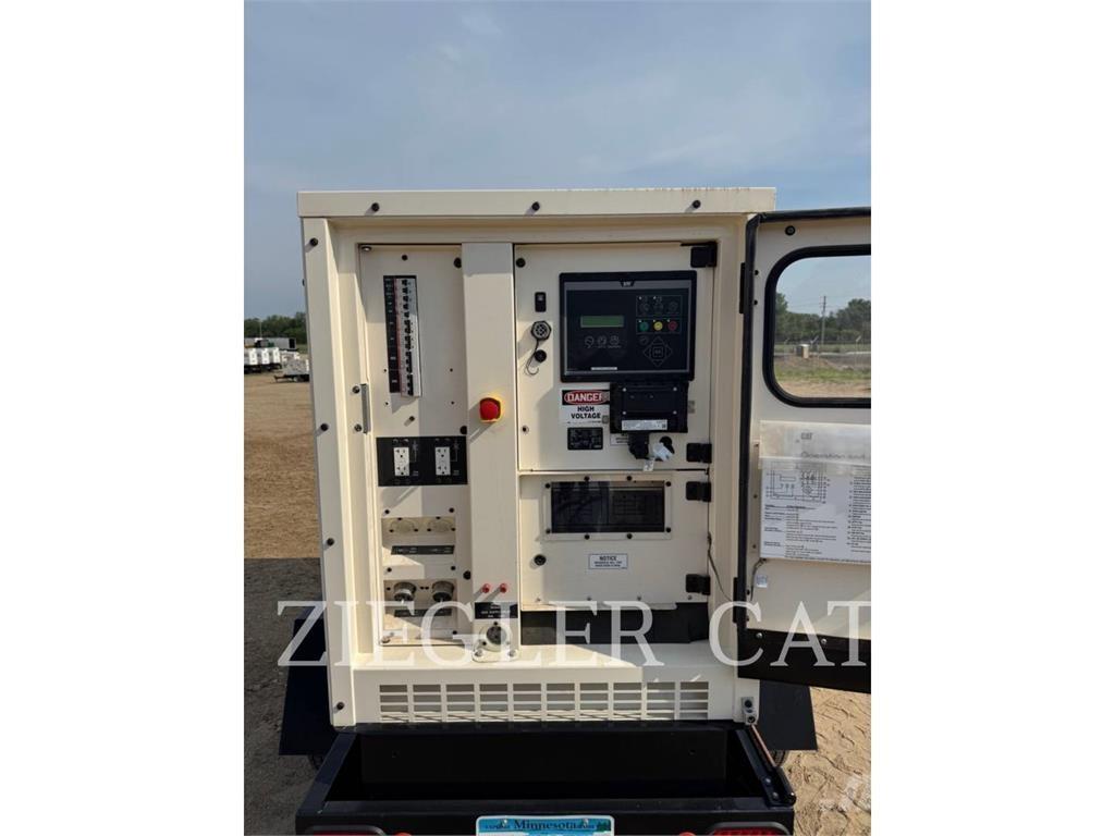 CAT XQ35T4 Other Generators