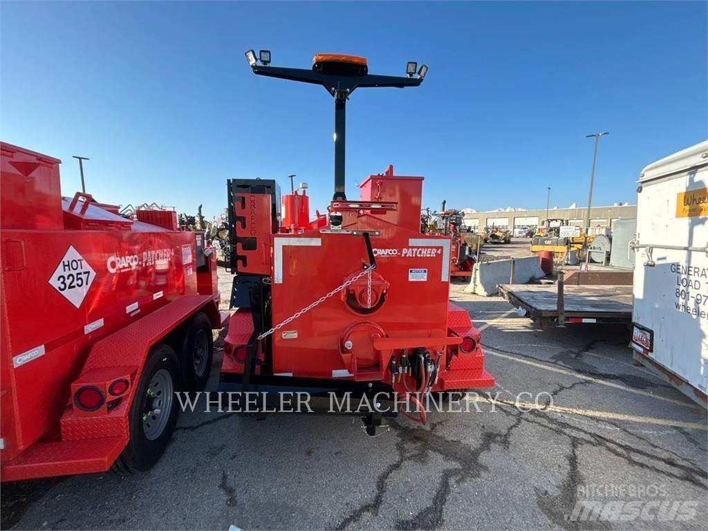 Crafco PATCHER IV Bitumen sprayers