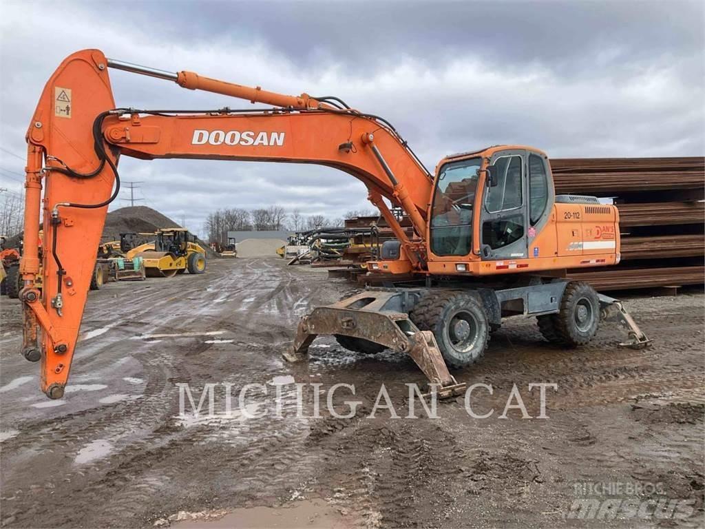 Doosan DX210W Wheeled excavators