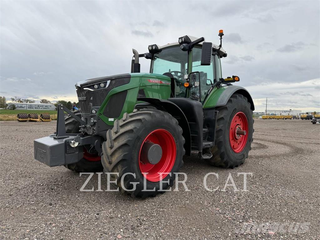 Fendt 930 VARIO Tractors